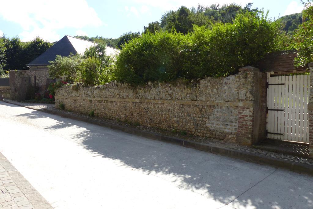 La Flore De Lys, Cottage Ideal Pour 2 Adultes Et 2 Enfants Saint-Jouin-Bruneval Екстер'єр фото