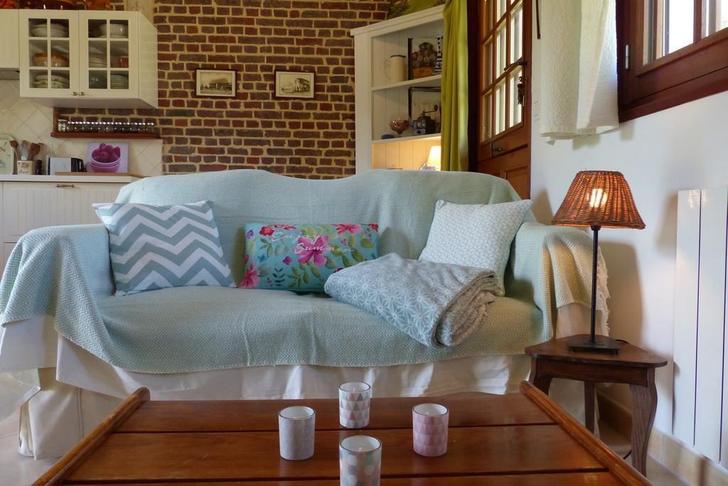 La Flore De Lys, Cottage Ideal Pour 2 Adultes Et 2 Enfants Saint-Jouin-Bruneval Екстер'єр фото