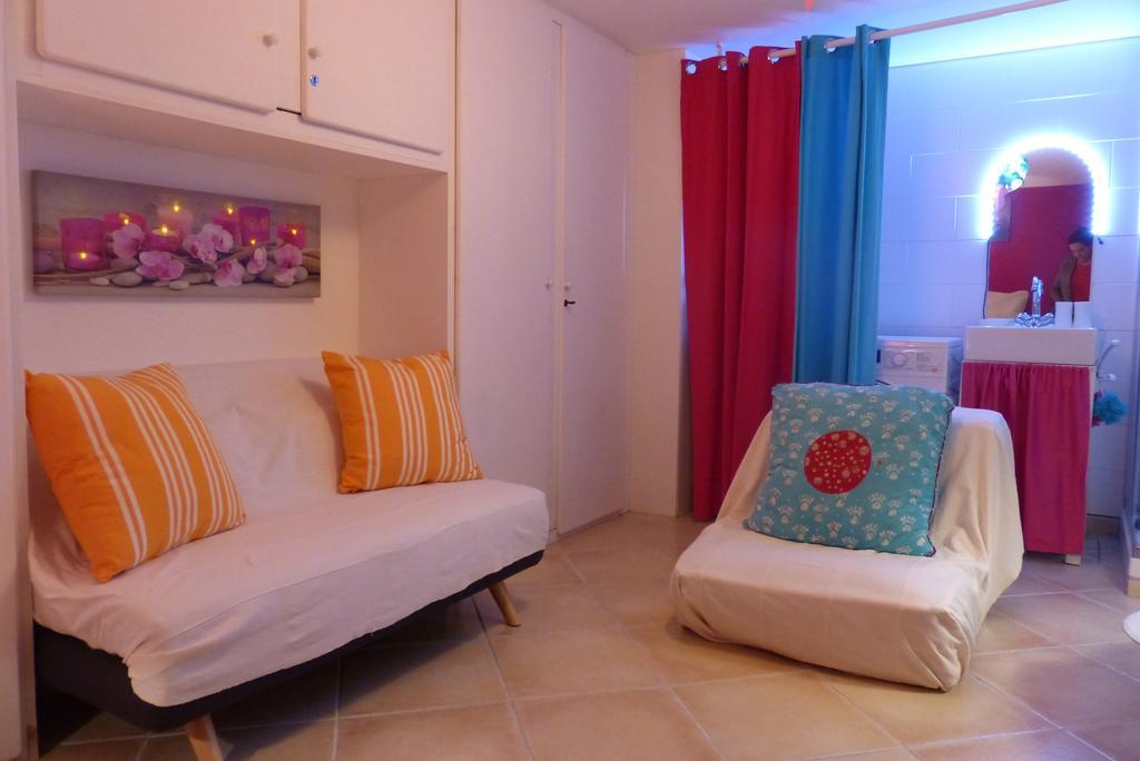 La Flore De Lys, Cottage Ideal Pour 2 Adultes Et 2 Enfants Saint-Jouin-Bruneval Екстер'єр фото
